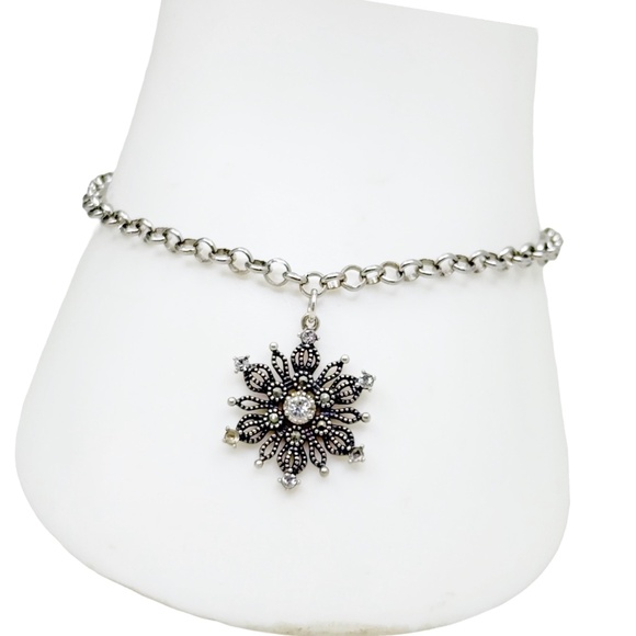 sterling silver crystal & marcasite snowflake charm bracelet - GM27 - Picture 1 of 5
